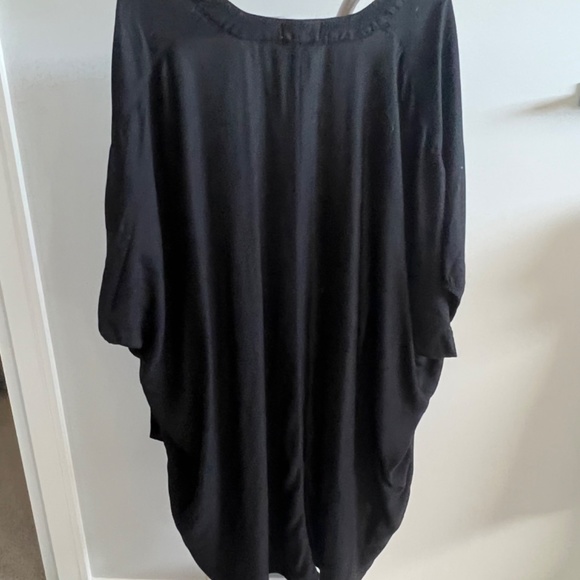 Aritzia Black Azure Skies Aitken Blouse - Picture 3 of 6